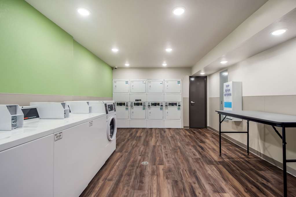 WoodSpring Suites Tampa Airport North Veterans Expressway - photo 21
