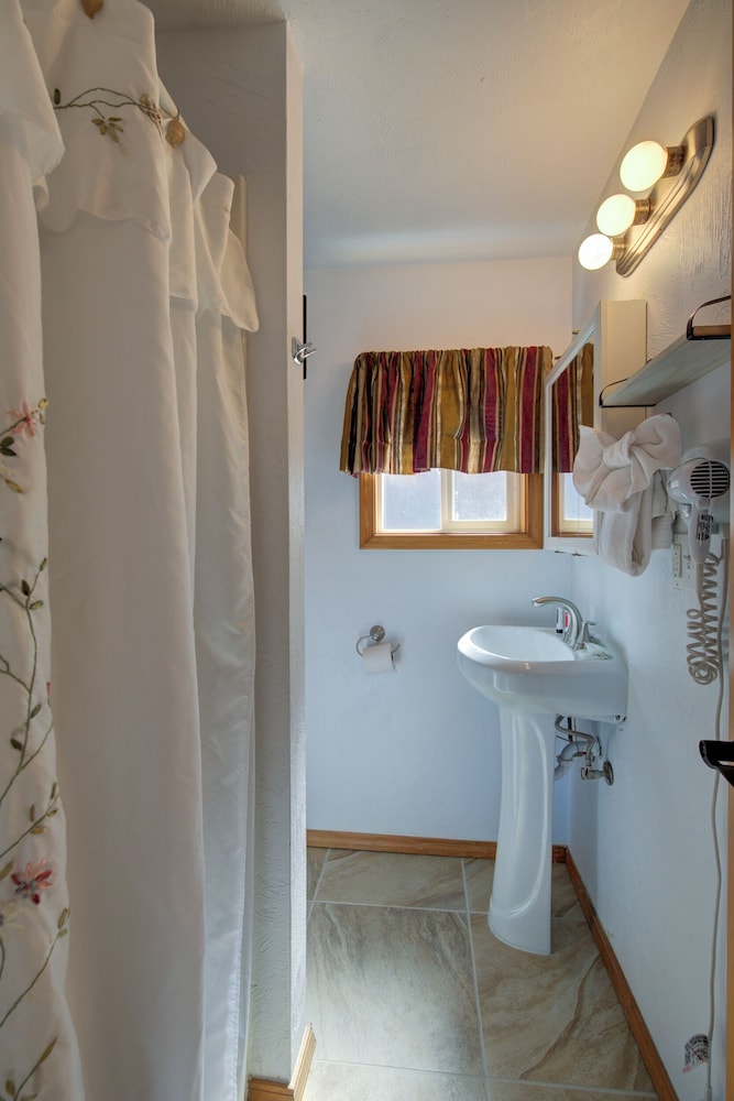 Westerly Motel - photo 23