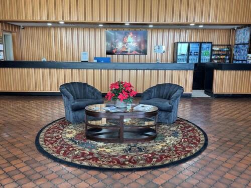 Eagles Nest Hotel - photo 25