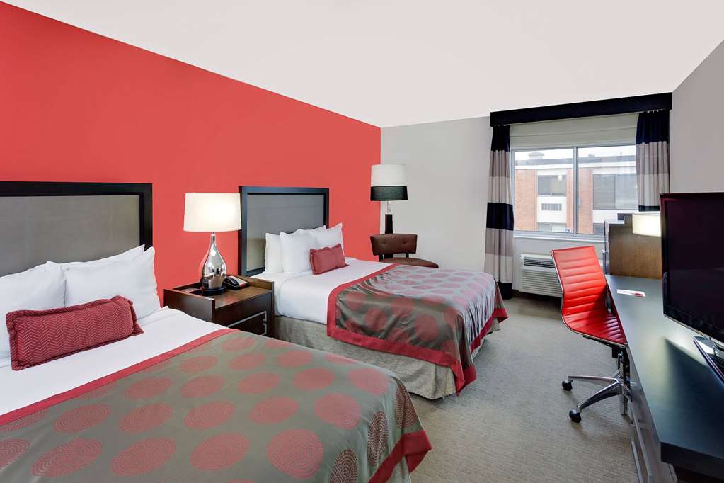 Ramada by Wyndham Marquette - photo 11
