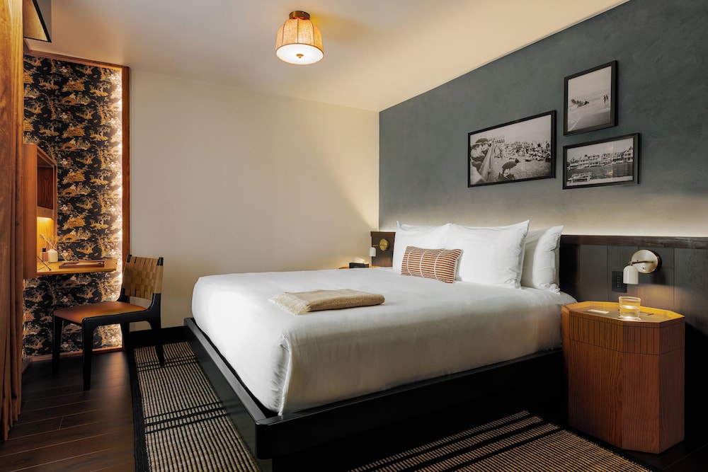 Hotel Albatross - photo 12