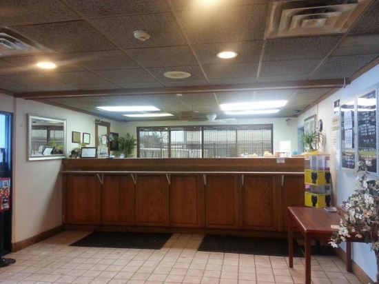 America's Best Inn Clarksville Louisville - photo 3