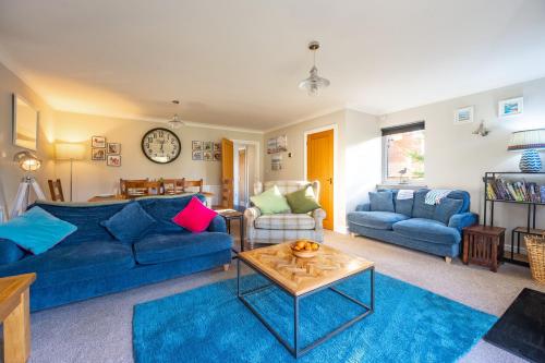 Downlands - carbon neutral hotel in Unknown City