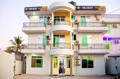 Secret hotel - last minute hotel in Dar Es Salaam