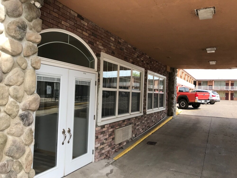 Western Inn Downtown - photo 14