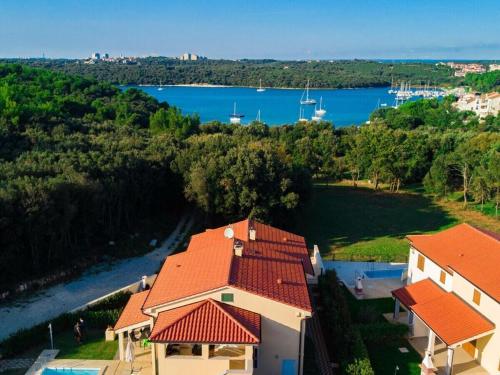 Vita Comfortable holiday residence — 4-Star Luxury Hotel in Medulin, Croatia