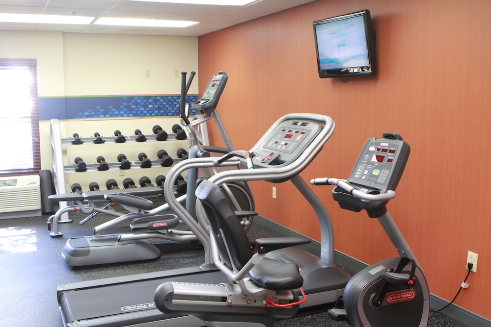 Hampton Inn Beaumont - photo 22