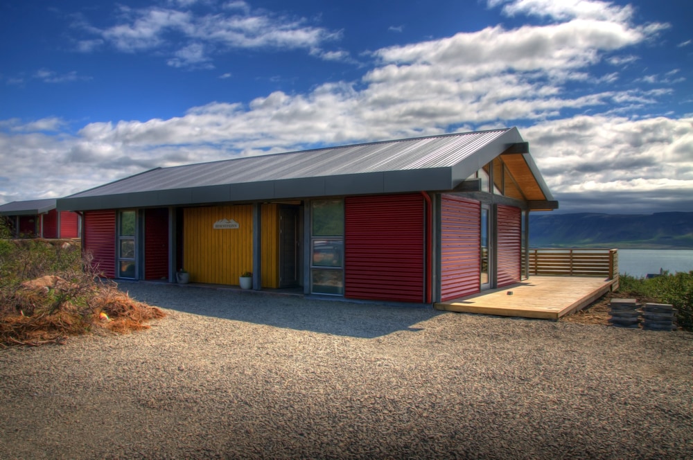 Glymur in Akranes, Iceland