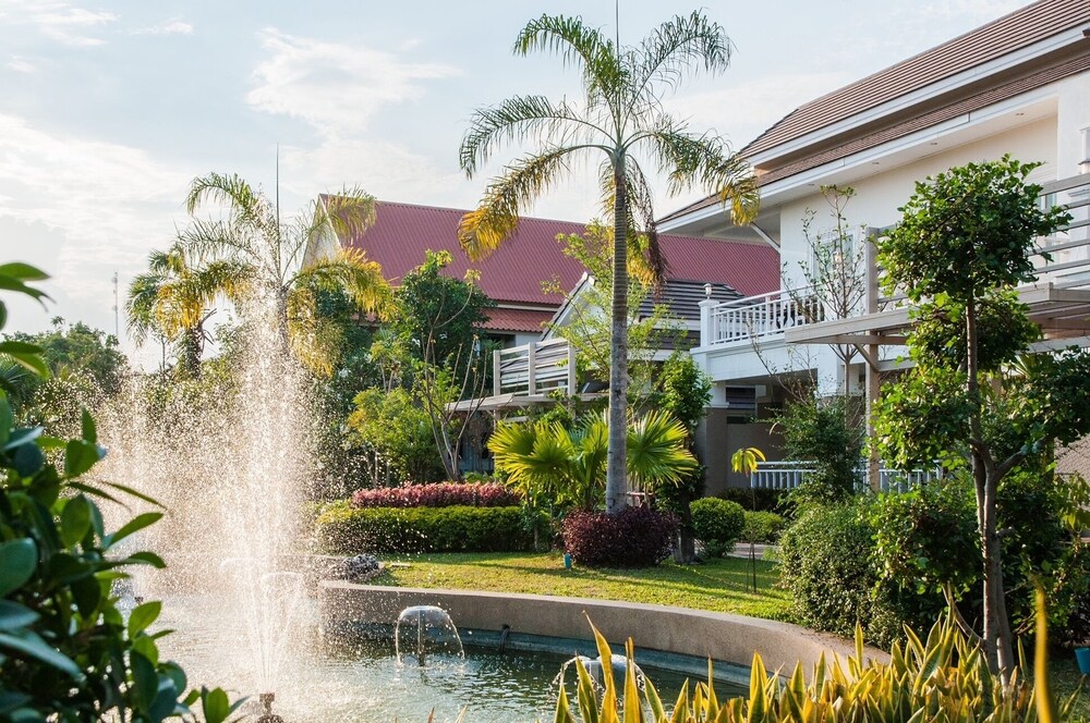 Tonwa Resort Hotel in Khon Kaen, Thailand
