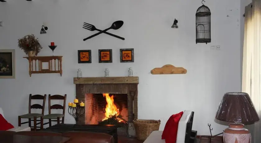Puerto Cabero — El Ronquillo — photo 2