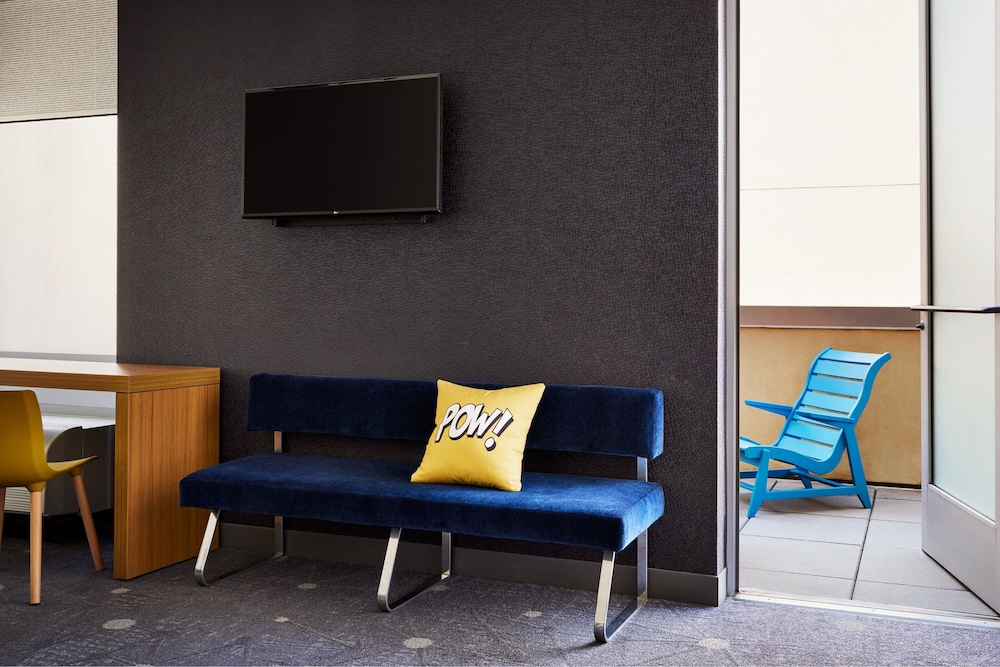 Aloft Leawood Overland Park - photo 8