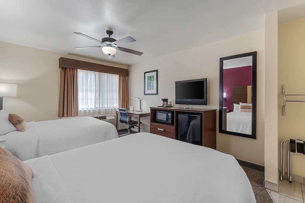 Best Western Pineywoods Inn - photo 13