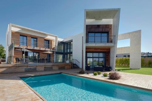 Villa Enea by FeelFree Rentals — 4-Star Luxury Hotel in San Sebastian, Spain