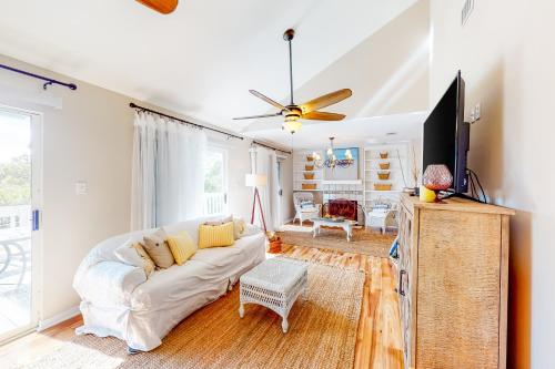 Gulf Shores Serenity pet-friendly hotel Gulf Shores