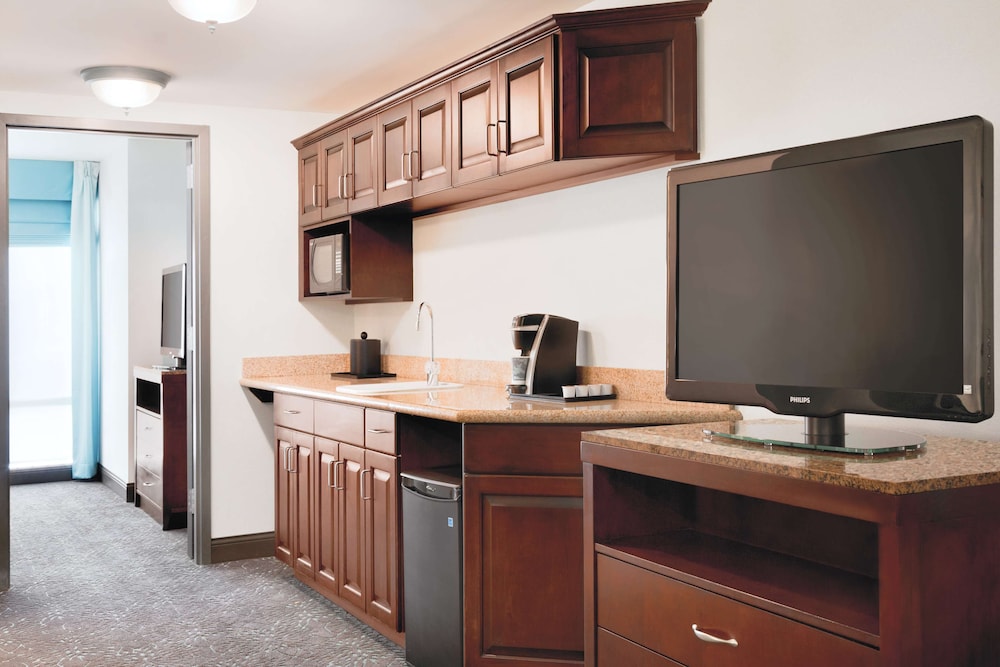 Hilton Garden Inn Worcester - photo 16
