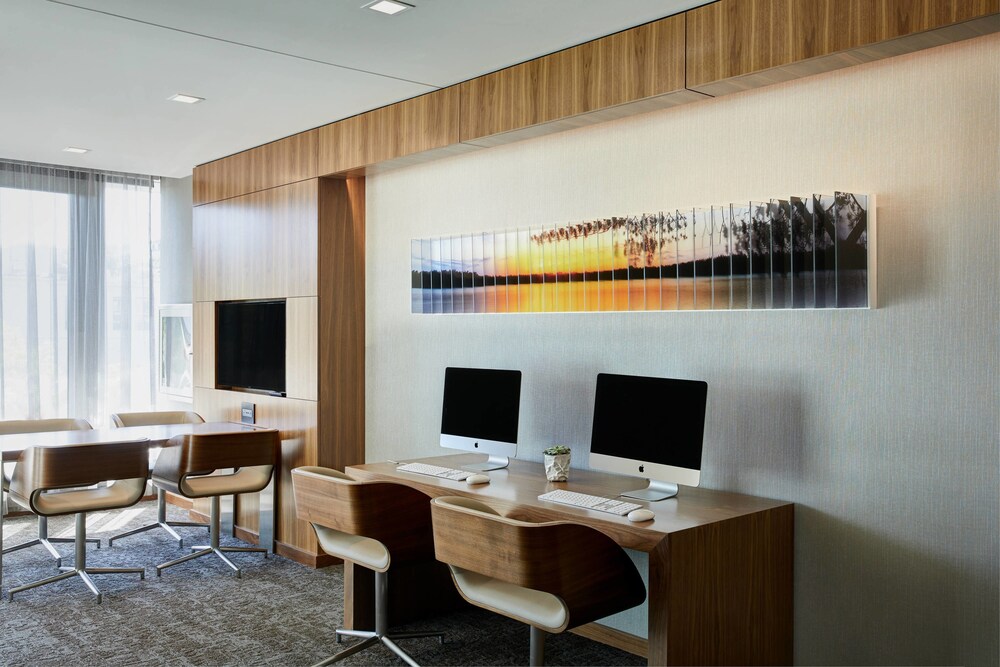 AC Hotel by Marriott Madison Downtown - photo 48