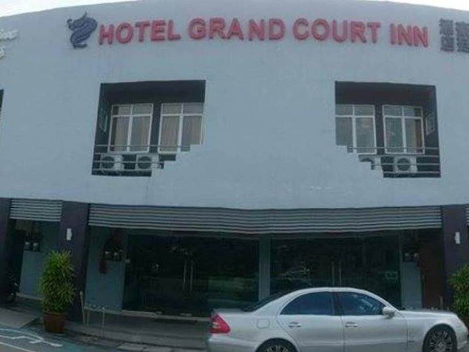 Hotel Grand Court Inn Sungai Besar in Sabak Bernam, Malaysia