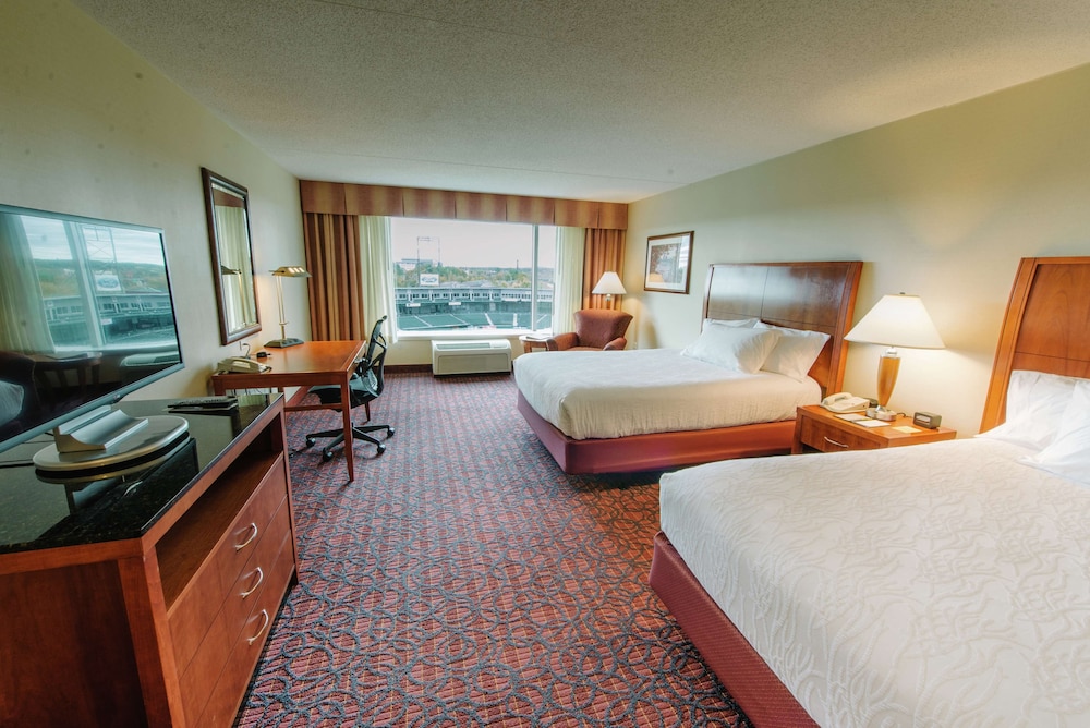 Hilton Garden Inn Manchester Downtown - photo 13