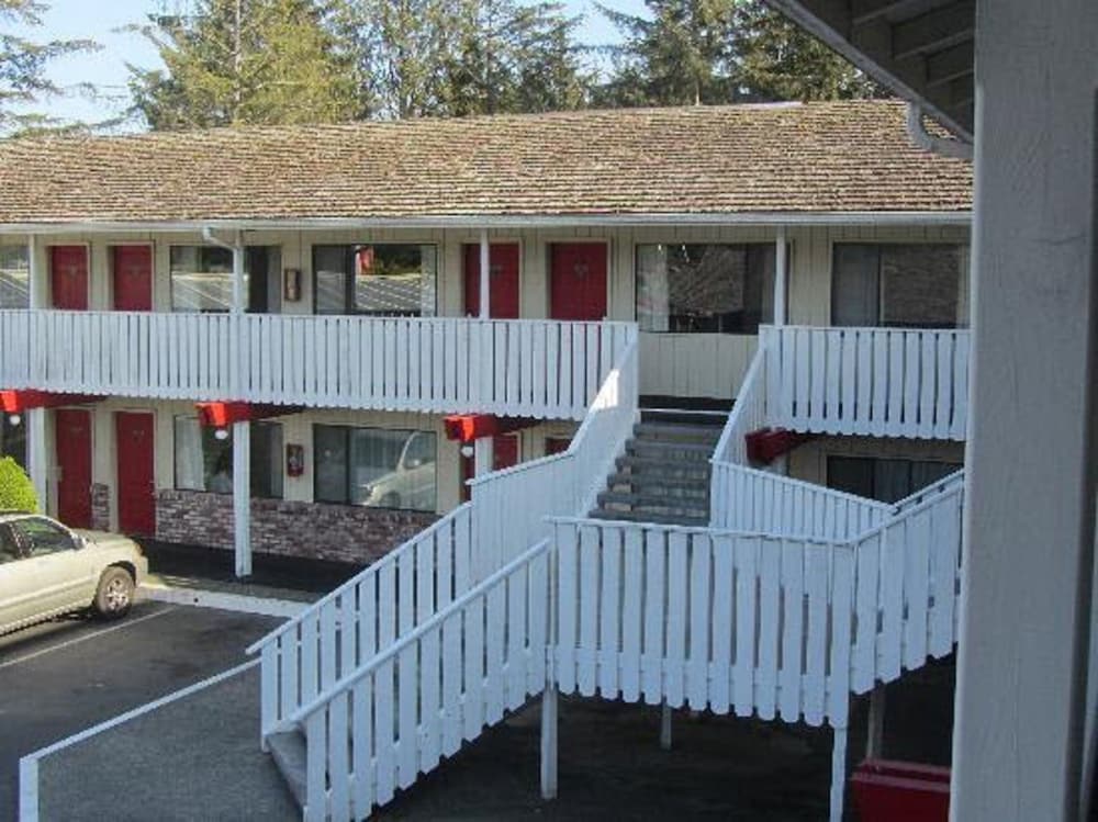 Brookings Inn Resort - photo 22