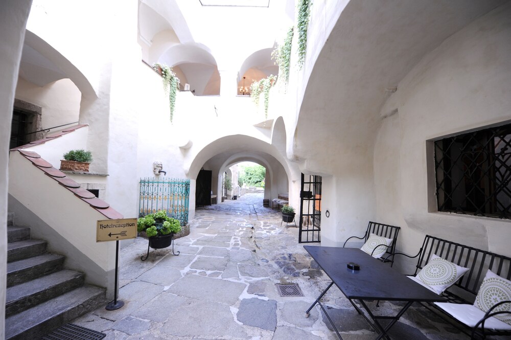 Renaissancehotel Raffelsberger Hof — hotel in Weissenkirchen In Der Wachau