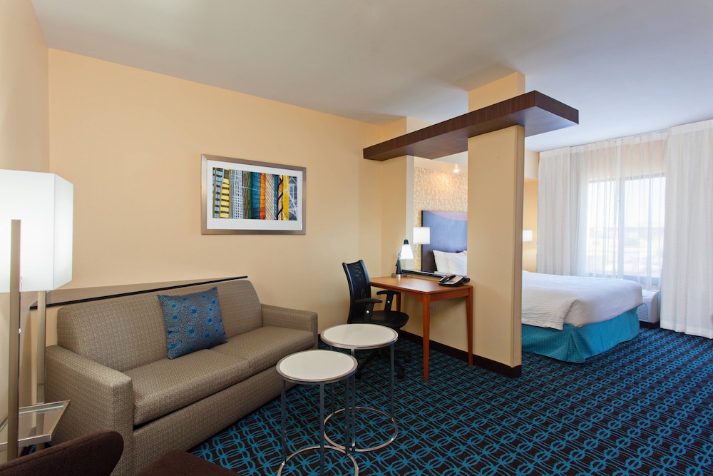 Fairfield Inn & Suites by Marriott El Paso - photo 5
