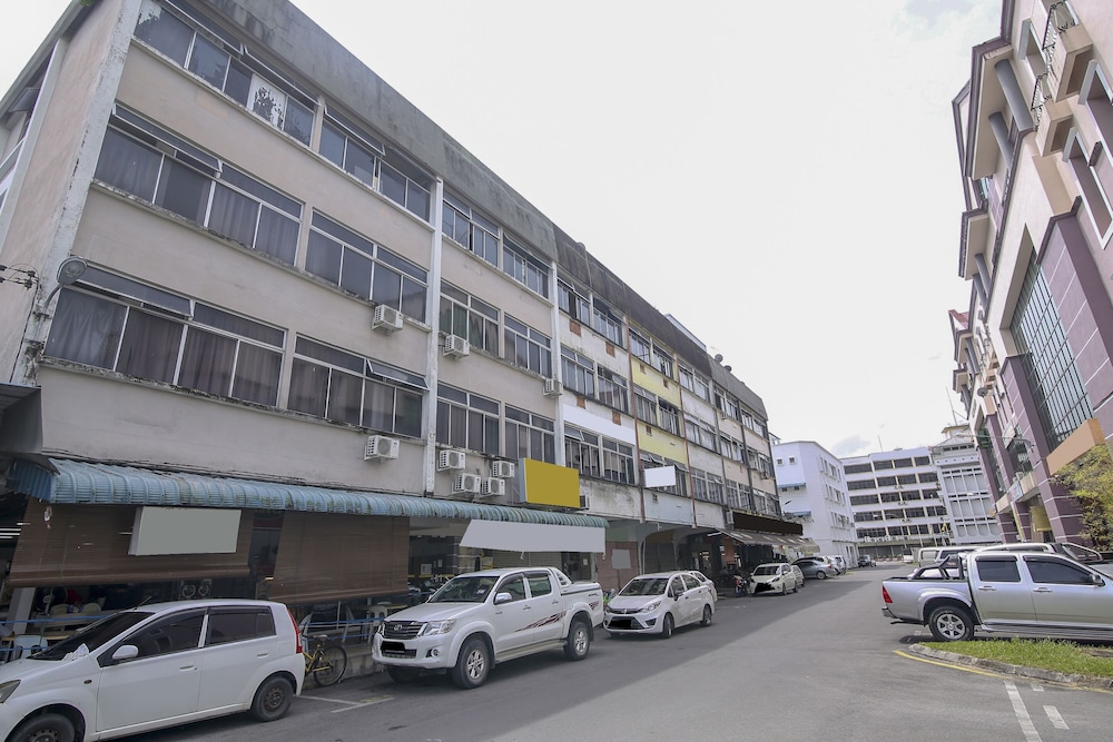 OYO 89959 Nice Stay Three Six Five Services in Kuching, Malaysia
