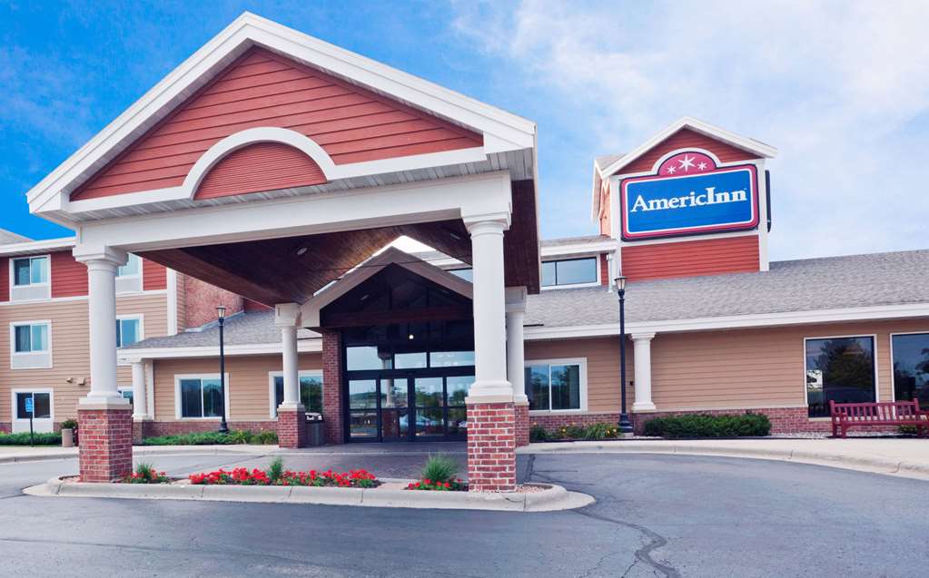 AmericInn by Wyndham Chanhassen - photo 3