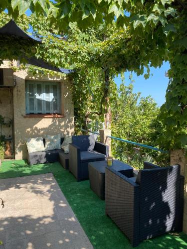 L'oustalet - carbon neutral hotel in Nice