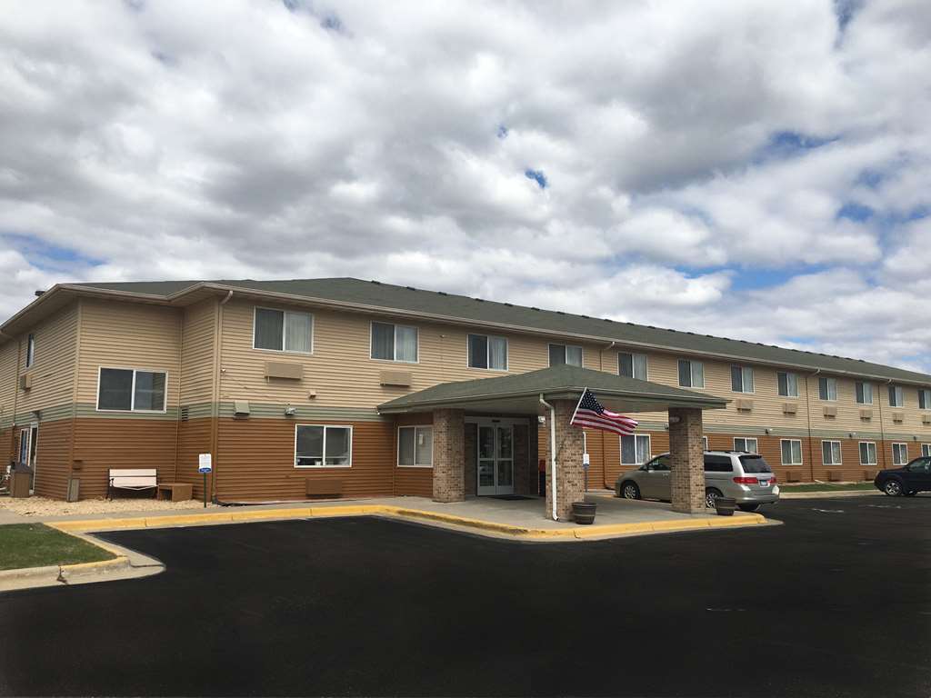 Quality Inn & Suites Mankato East - photo 3