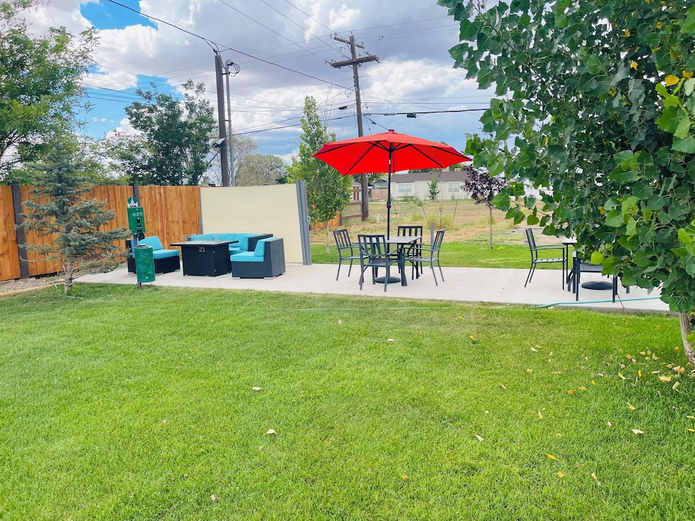 Blue Sage Inn & Suites - photo 39