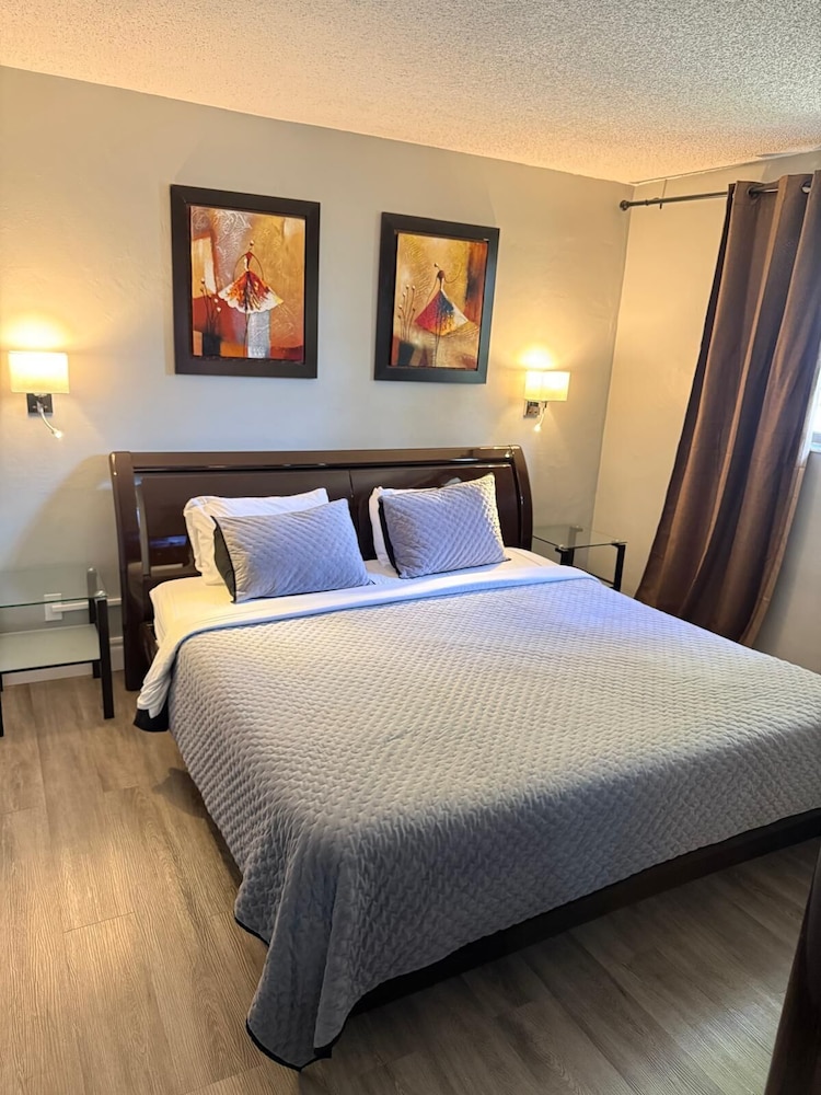 Sheridan Suites Apartments Hotel - photo 32