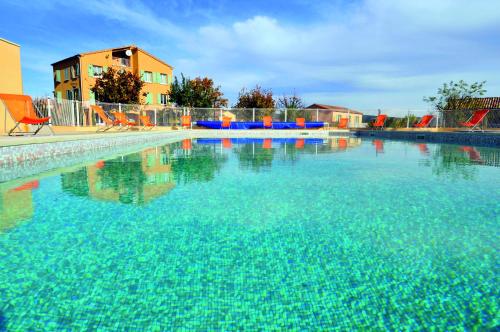 Le Domaine du Grand Luberon — hotel in Cereste