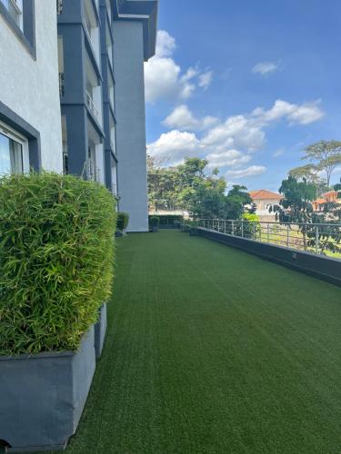 Elegant Serene furnished and Serviced apartment. — 4-Star Luxury Hotel in Nairobi, Kenya