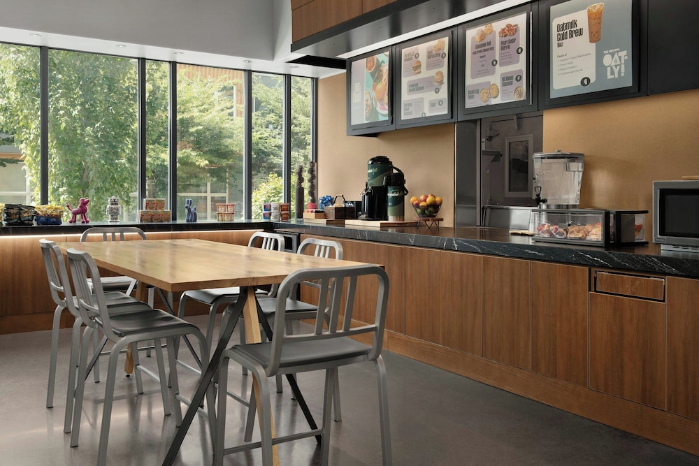 Aloft Hillsboro Beaverton - photo 46