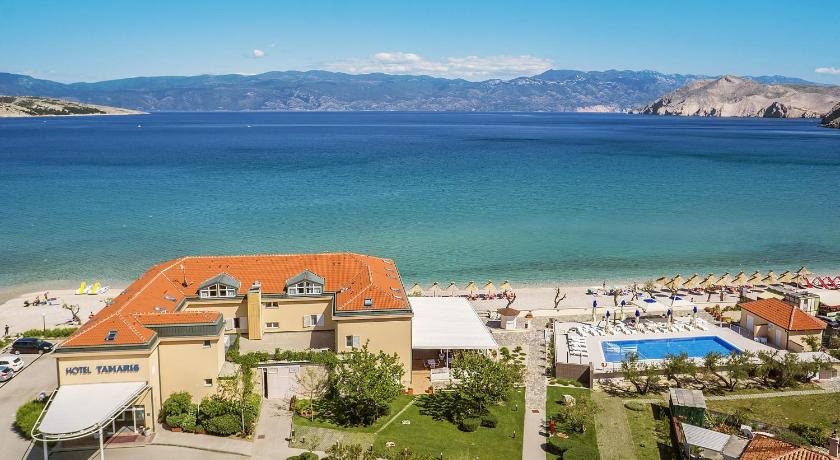 Hotel Dobrovit — hotel in Baska