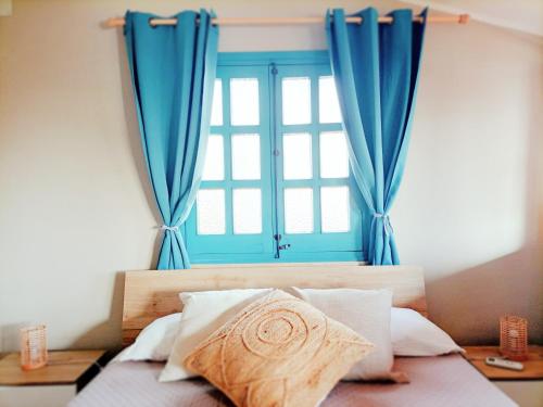 Villemar — 4-Star Luxury Hotel in Isola Delle Femmine, Italy