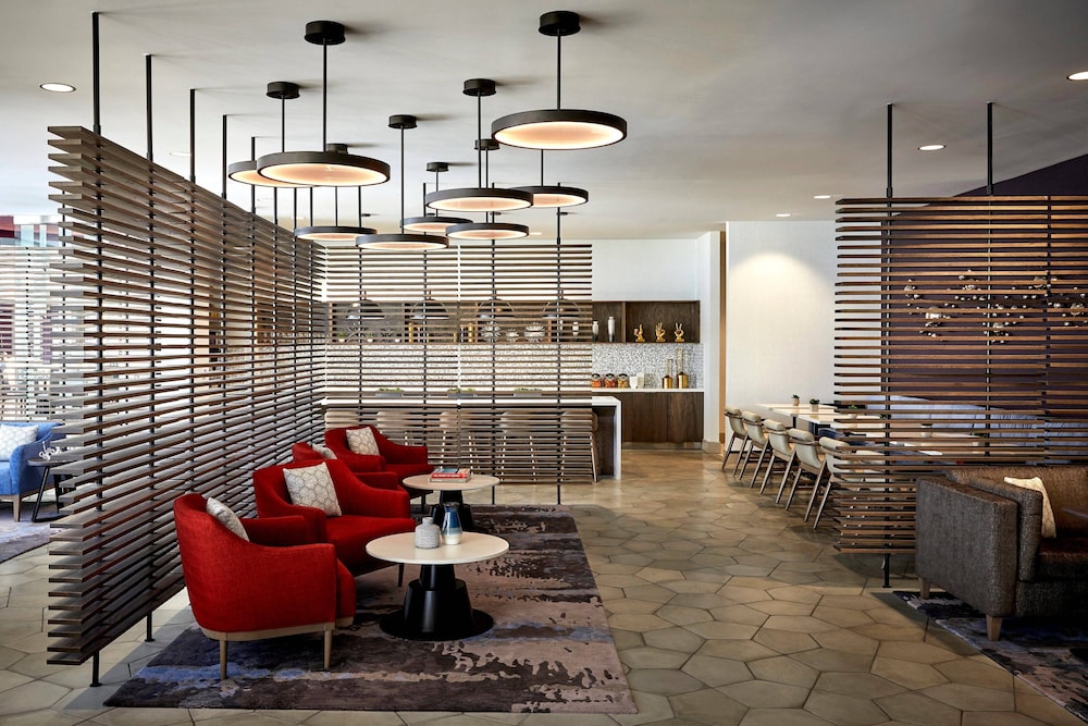 Ventura Beach Marriott - photo 29