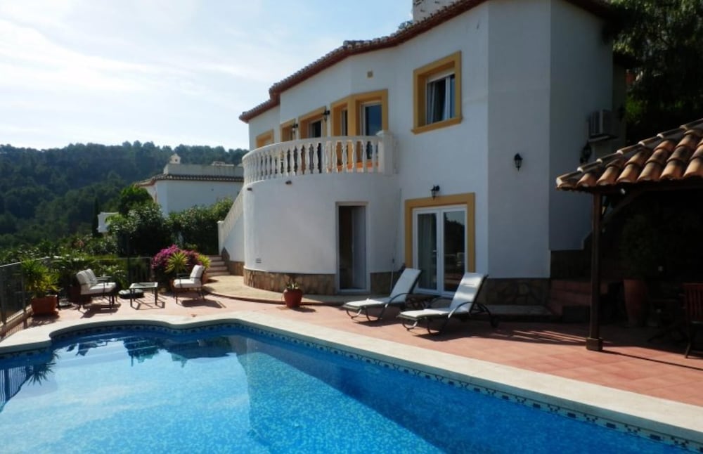 6 Guests Private Pool 3Br Villa Amazing View — 4-Star Luxury Hotel in Orba, Spain
