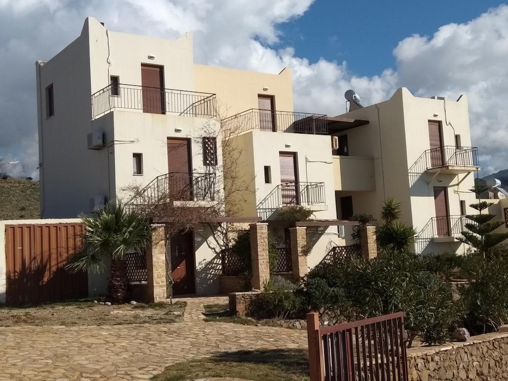 Kavos Melissa Studios — Agios Vasileios — photo 2