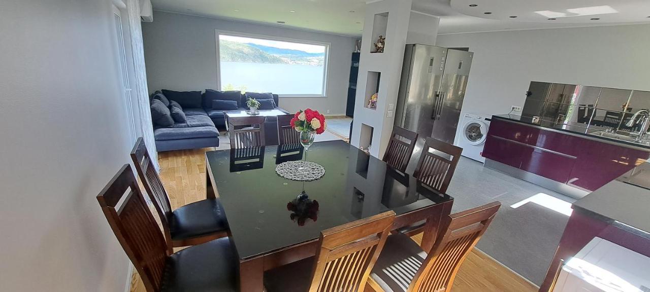 Bergen Sunrise Terrace Apartment — 4-Star Luxury Hotel in Bergen, Norway