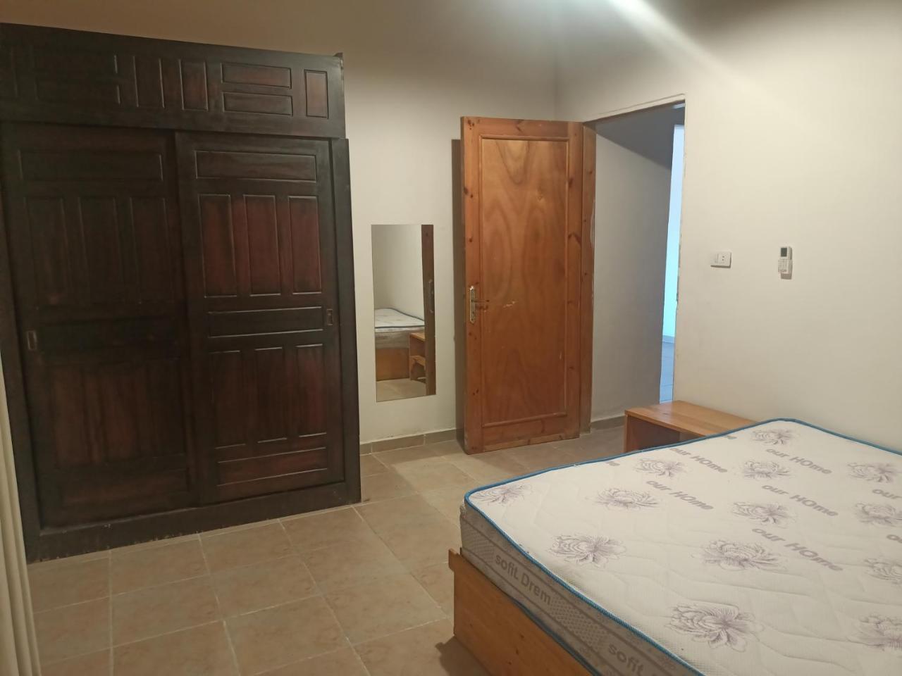 An Na No in Nuwaybi`A, Egypt