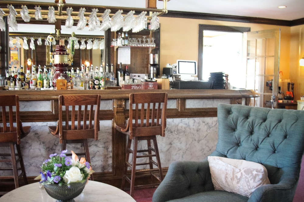 The Lucerne Inn - photo 40