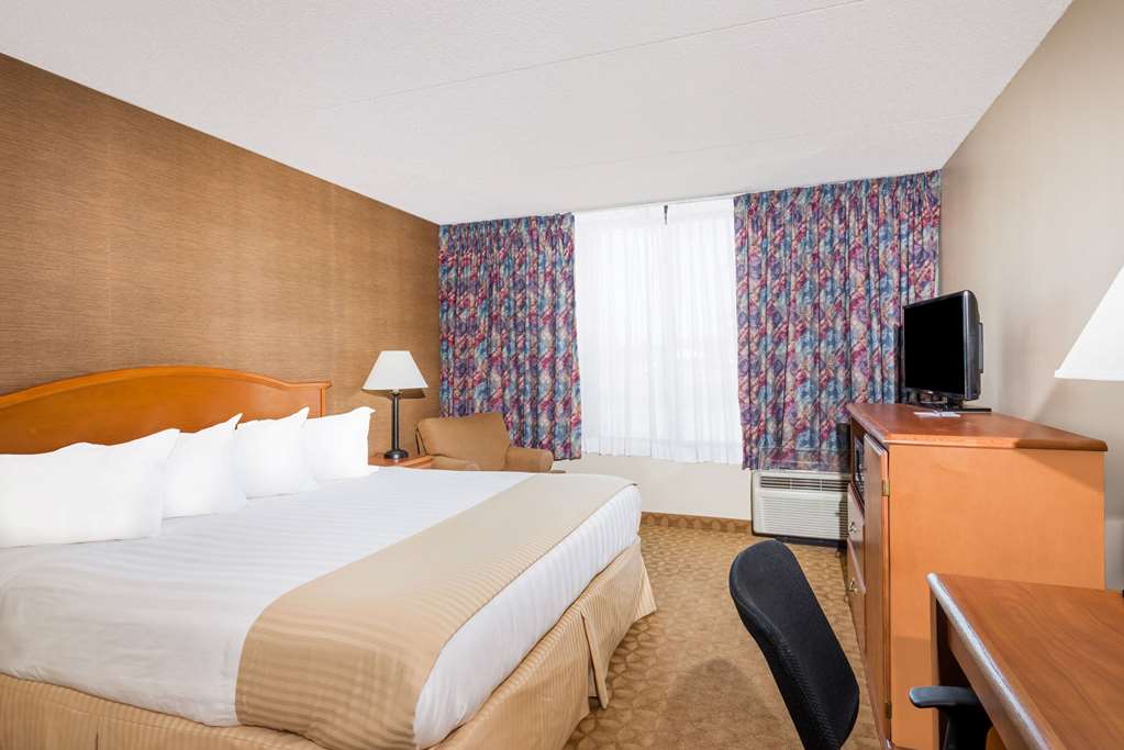 Ramada by Wyndham Watertown Thousand Islands NY - photo 14