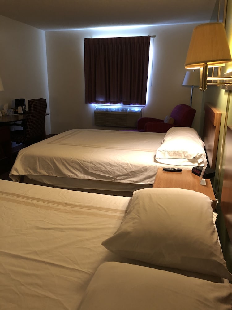 Coronado Motel and RV Park - photo 16