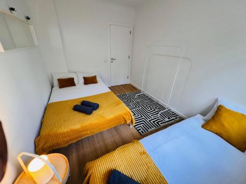 The Crespo House 2F Rooms & Stays