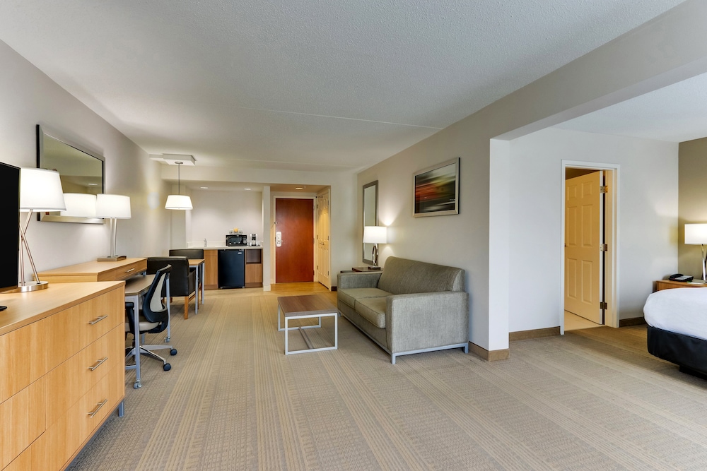 Holiday Inn Franklin Cool Springs by IHG - photo 9