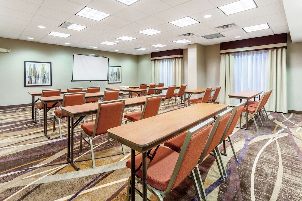 Hampton Inn & Suites Chicago Libertyville - photo 31