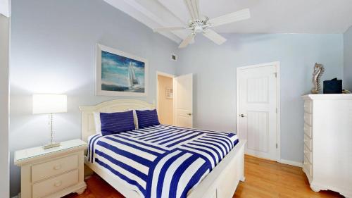 20 Port Tack - photo 34