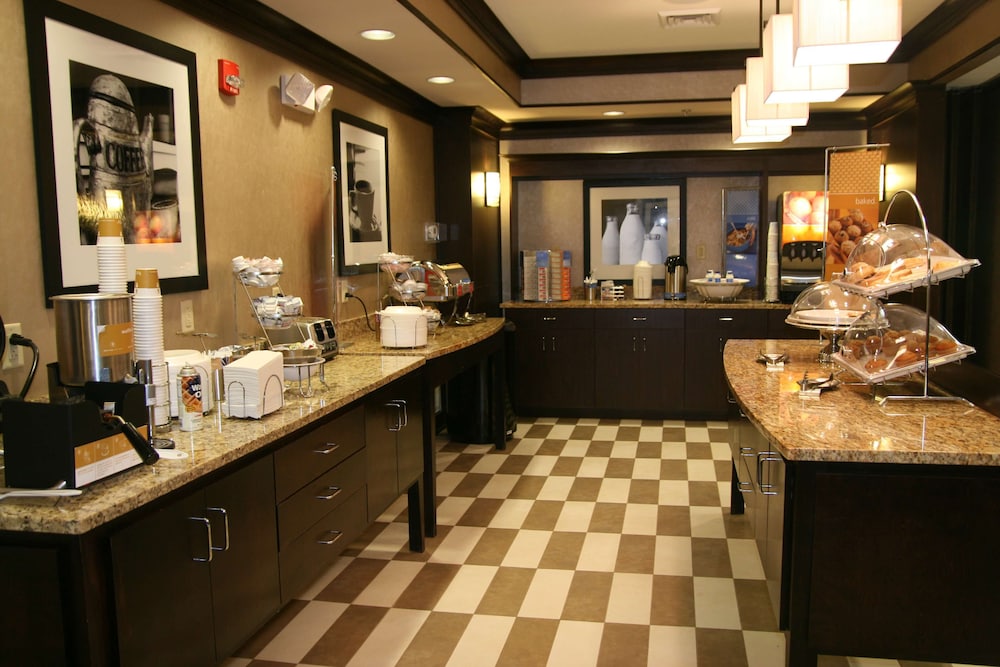 Hampton Inn New Albany - photo 59