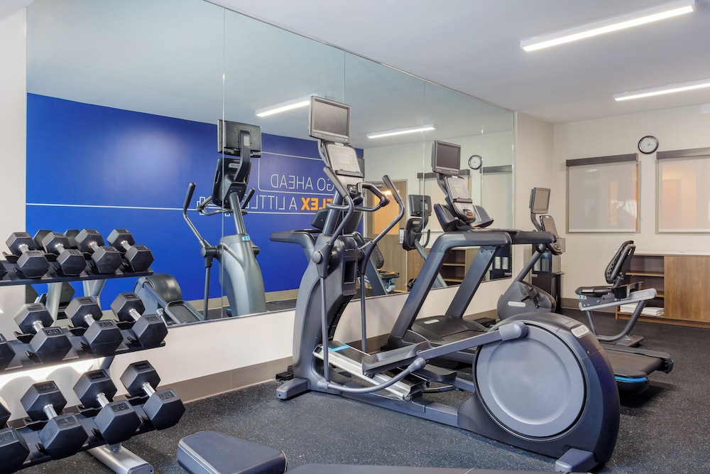 Holiday Inn Express & Suites Lancaster by IHG - photo 55